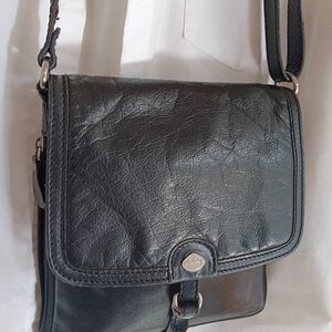 THE TREND Black Leather Crossbody Purse-Made In Italy